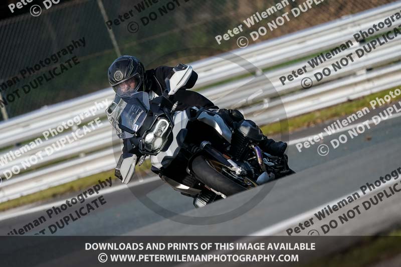 anglesey;brands hatch;cadwell park;croft;donington park;enduro digital images;event digital images;eventdigitalimages;mallory;no limits;oulton park;peter wileman photography;racing digital images;silverstone;snetterton;trackday digital images;trackday photos;vmcc banbury run;welsh 2 day enduro